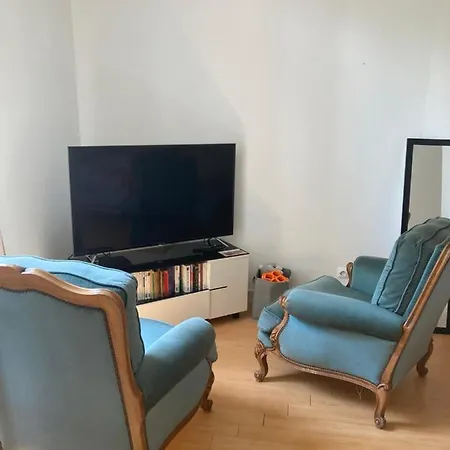 Entre Et Campagne. Apartment